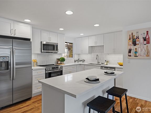 5th image of 11018 SE 182nd Street