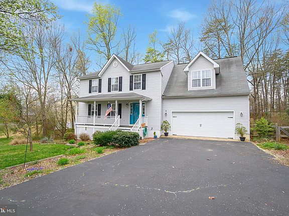2nd image of 54 Melanie Hollow Ln