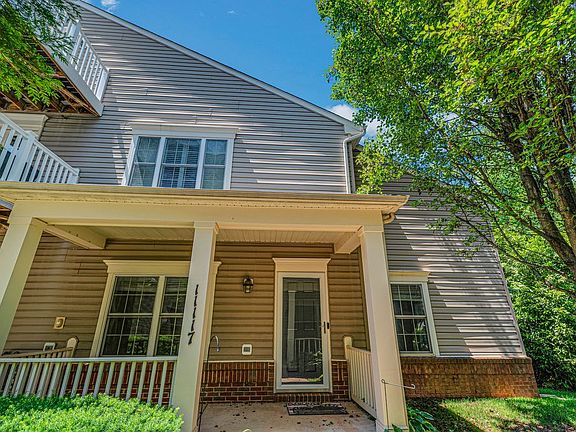 3rd image of 11117 Wortham Crest Cir #27
