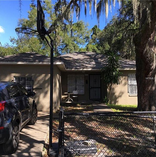 1st image of 3002 E 28th Ave