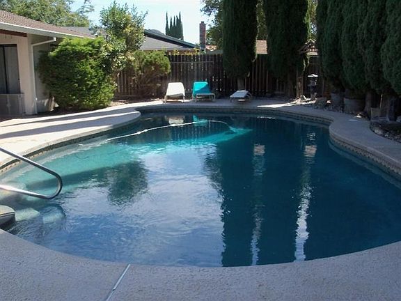 5th image of 3180 La Mantia Dr