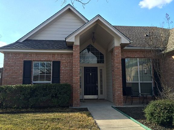 3rd image of 1104 Westend Dr