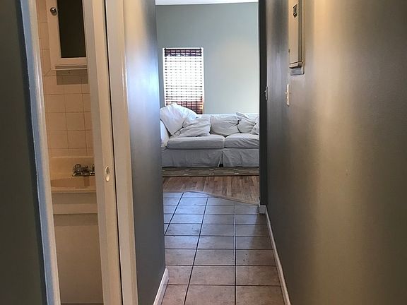 4th image of 455 Atlantic Ave #3
