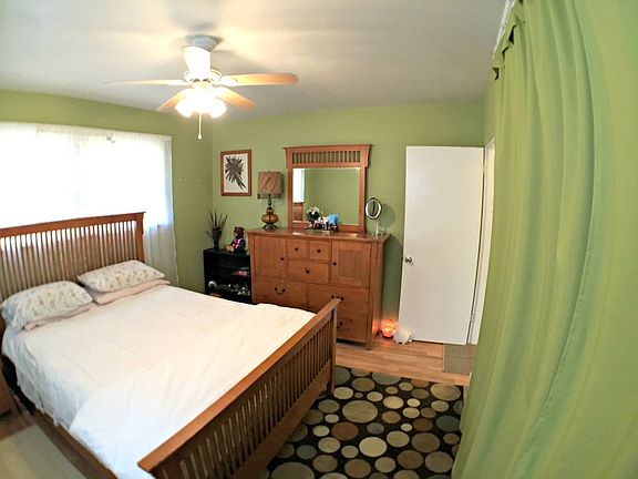 4th image of 9008 Westbrooke Ln