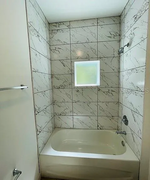 15 Crabtree Ct #B — Photo 8