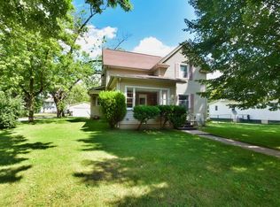 506 W Walnut St, Nappanee, IN 46550