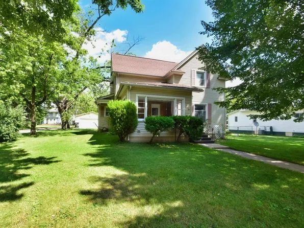 506 W Walnut St, Nappanee, IN 46550