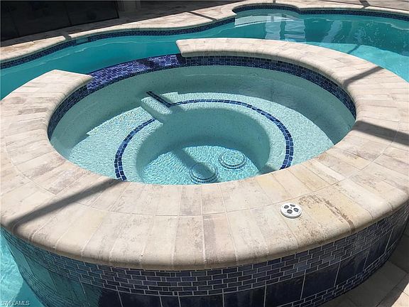 3rd image of 28035 Oceana Dr