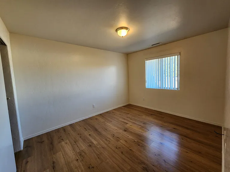 4581 McClintock Cir #B — Photo 21
