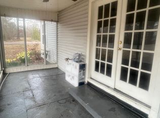 1804 Bunch St, Corinth, MS 38834