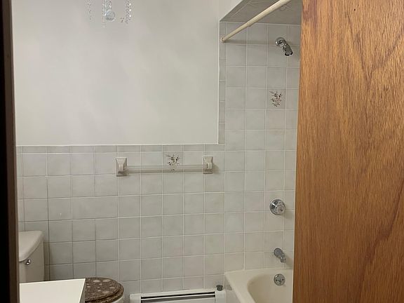 5th image of 8318 15th Ave Floor 3