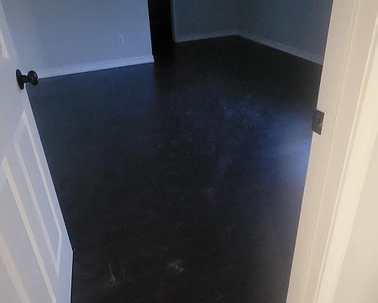 4th image of 609 McKown Dr