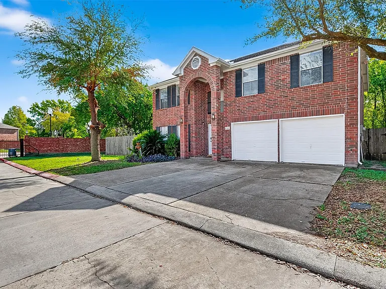 8366 Golf Green Cir — Photo 3