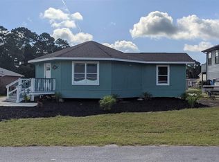 1612 Kalakaua Ct, Gulf Breeze, FL 32563
