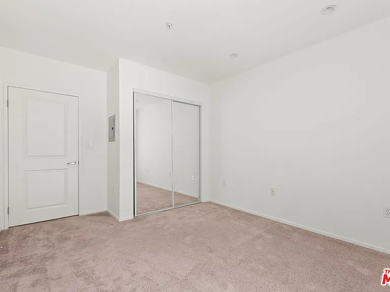 267 S San Pedro St #211 — Photo 26