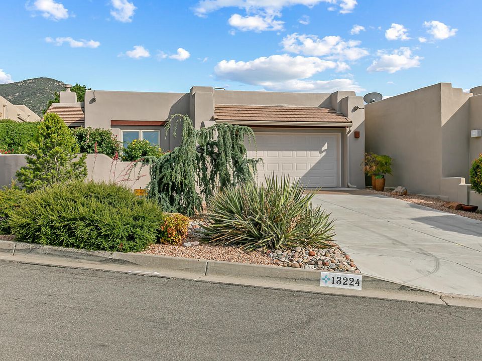 1st image of 13224 Moondance Pl NE