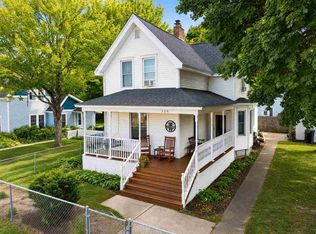 304 E Main St, Boyne City, MI 49712