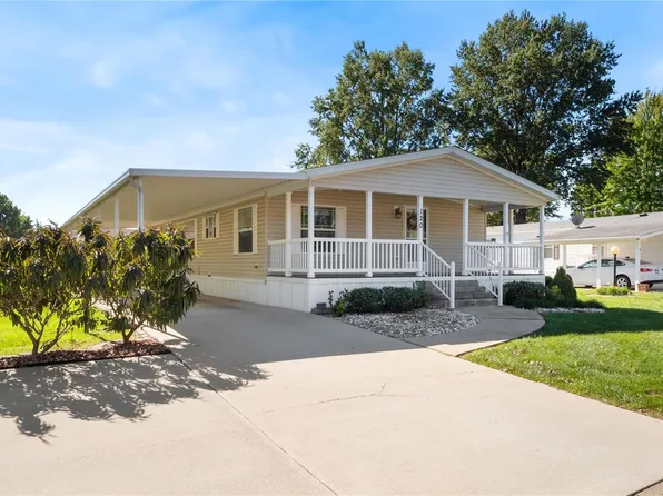 120 Andrew Dr, Swansea, IL 62226