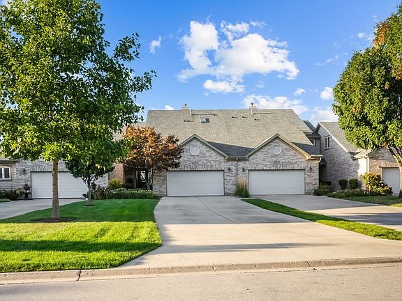 5th image of 22864 Harbour Ln