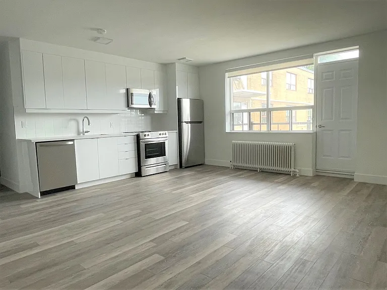 1191 Birchmount Rd — Photo 15