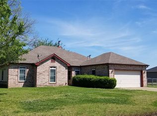 25295 S Concord Dr, Claremore, OK 74019
