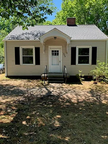309 Holt Ave Photo 1
