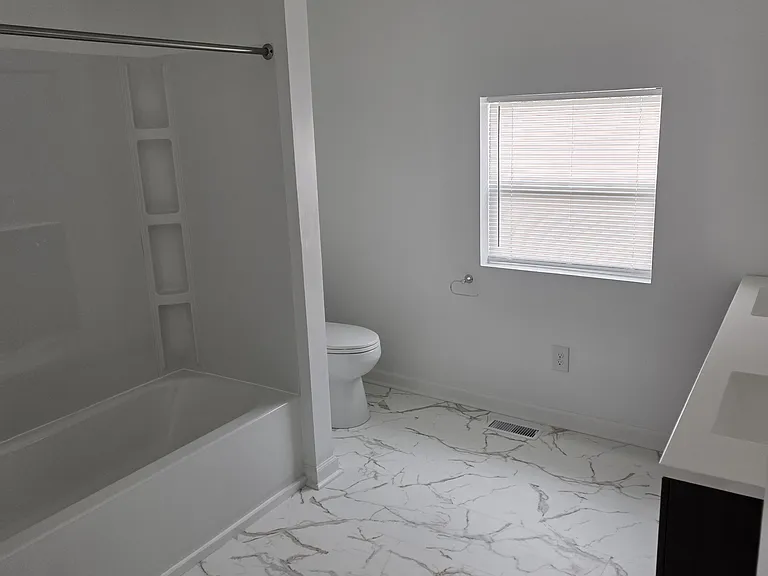 1471 Little Ave — Photo 12