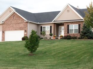 23394 Augusta Dr, Washington, IL 61571