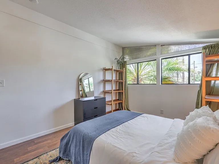 3474 Spencer St — Photo 25
