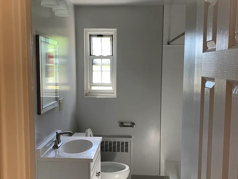 Wedgewood Manor — Photo 23