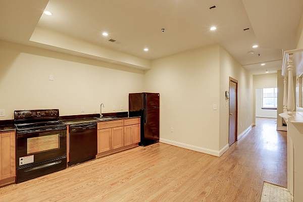 1st image of 1619 Saint Paul St APT 3