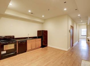 1619 Saint Paul St APT 3, Baltimore, MD 21202