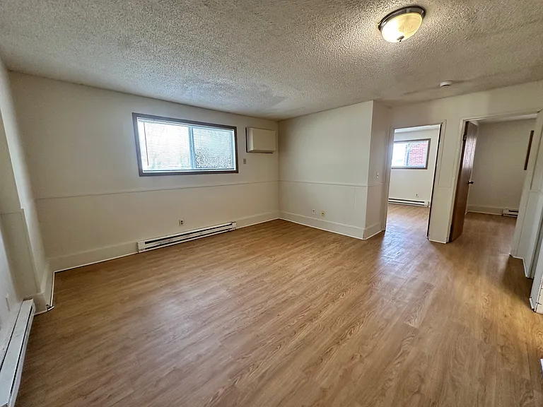 24th St. Apartments — Photo 24