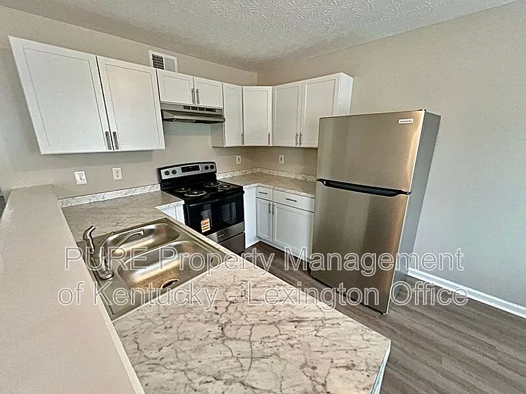 133 Grinder Ct — Photo 6