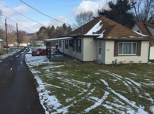 4265 Lincoln St E, East Canton, OH 44730