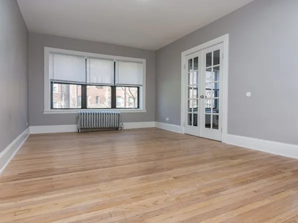 8209 S Ellis Avenue (NEW)