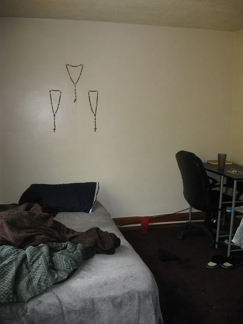3 Bedroom, 1 Bathroom House close to campus-- Fall 2027 — Photo 2