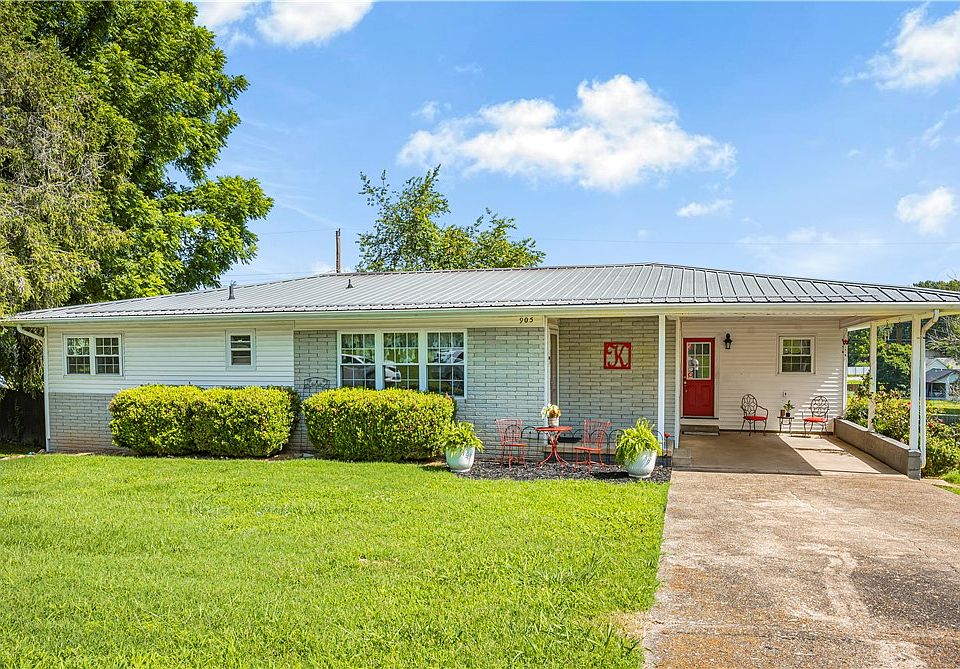 1st image of 905 Sunset Ln