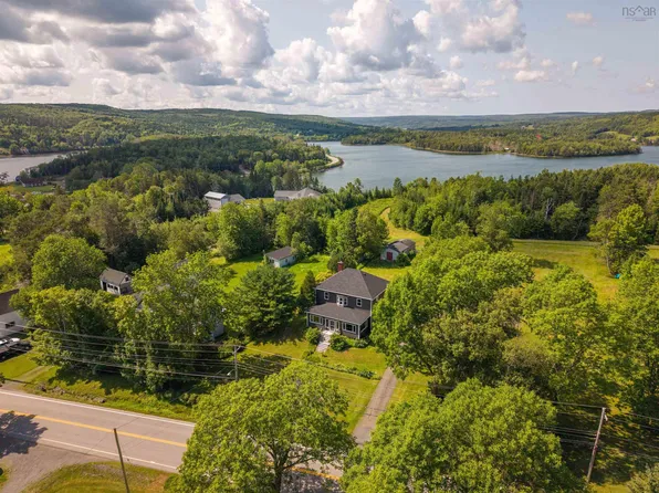 11659 Highway 16, Boylston, NS B0H 1G0