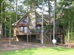 1470 Pointe Royal Rd, Greensboro, GA 30642