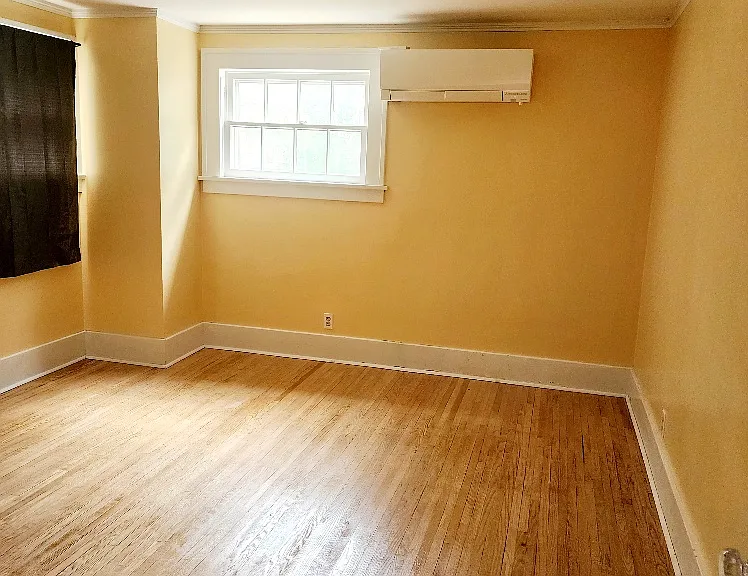 725 N Main St — Photo 19