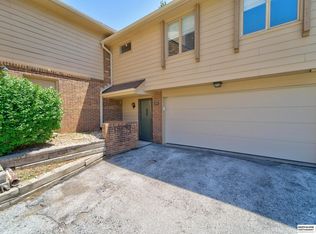 2223 S 51st St #11, Omaha, NE 68106