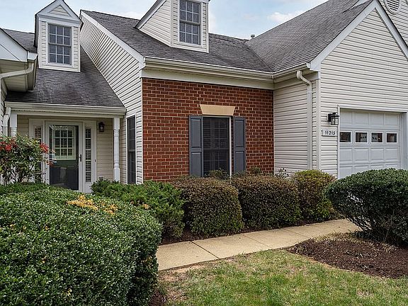 5th image of 11213 Silversmith Ln