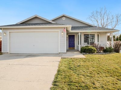 106 Rainier Ave, Moxee, WA, 98936