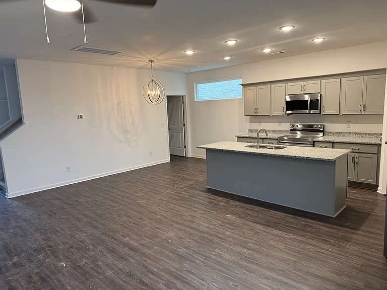 2656 Lakevilla Dr #28 — Photo 3