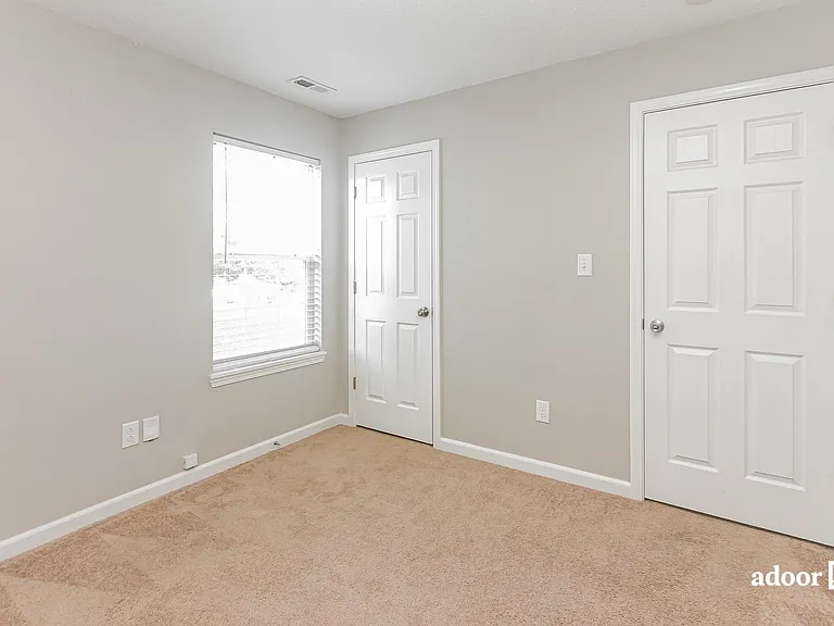 548 Sun Catcher Dr — Photo 10