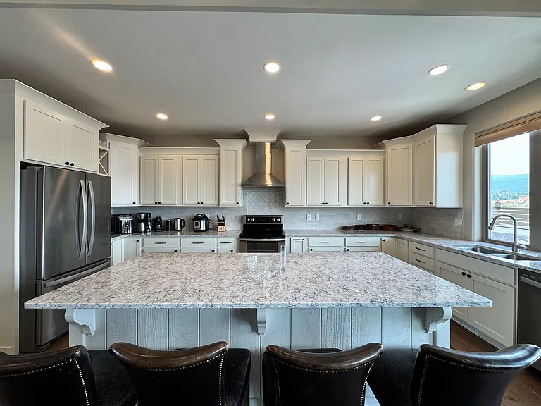135 Baywood Dr — Photo 7
