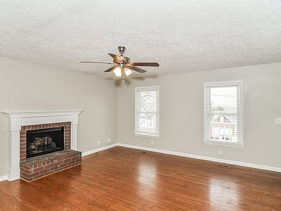 4th image of 411 Saint Francis Ave