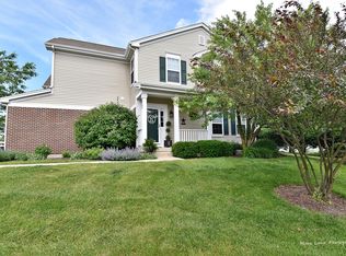 233 Larsdotter Ln, Geneva, IL 60134