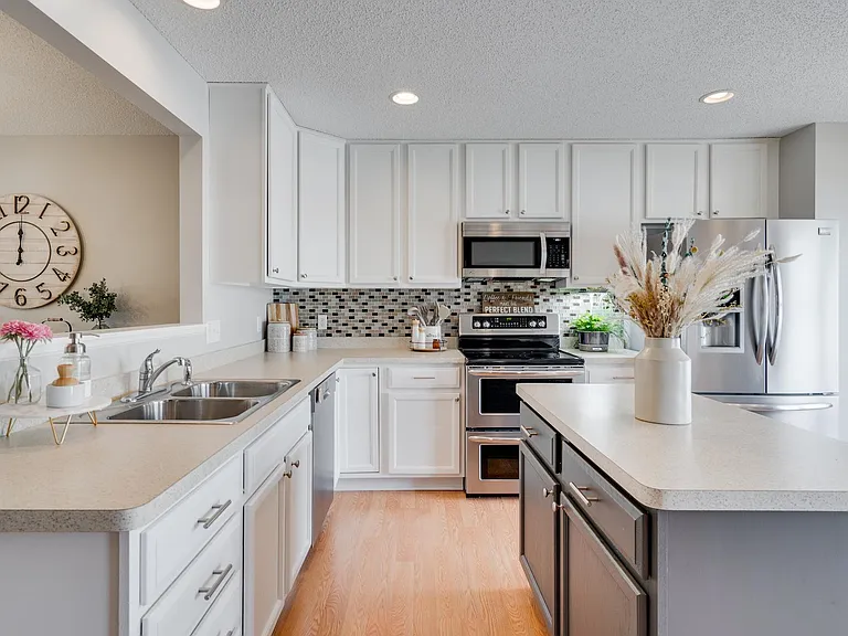 main floor - kitchen